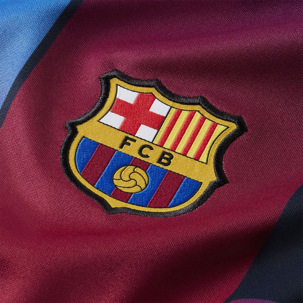nike-camiseta-fc-barcelona-pre-jogo-21-22 (1)