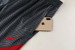 small(11)