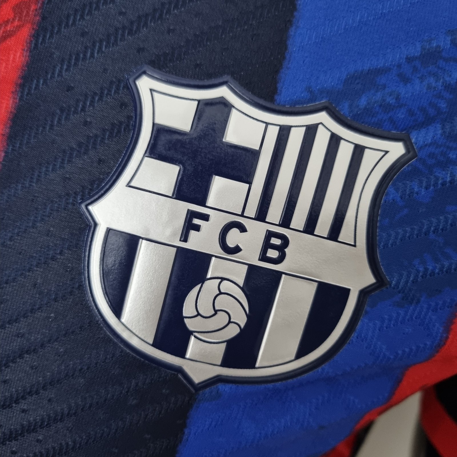 153c2e00 camisa do barcelona vermelho e azul