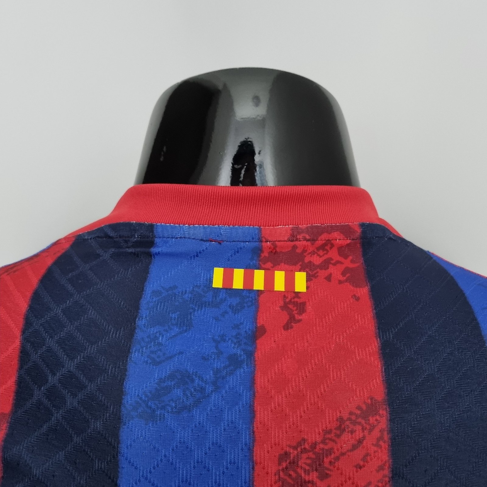 4277aee7 camisa do barcelona vermelho e azul