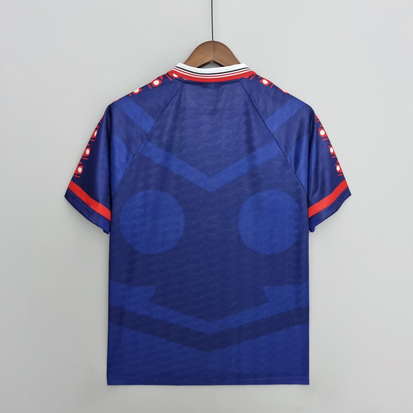 camisa-retro-universidade-do-chile