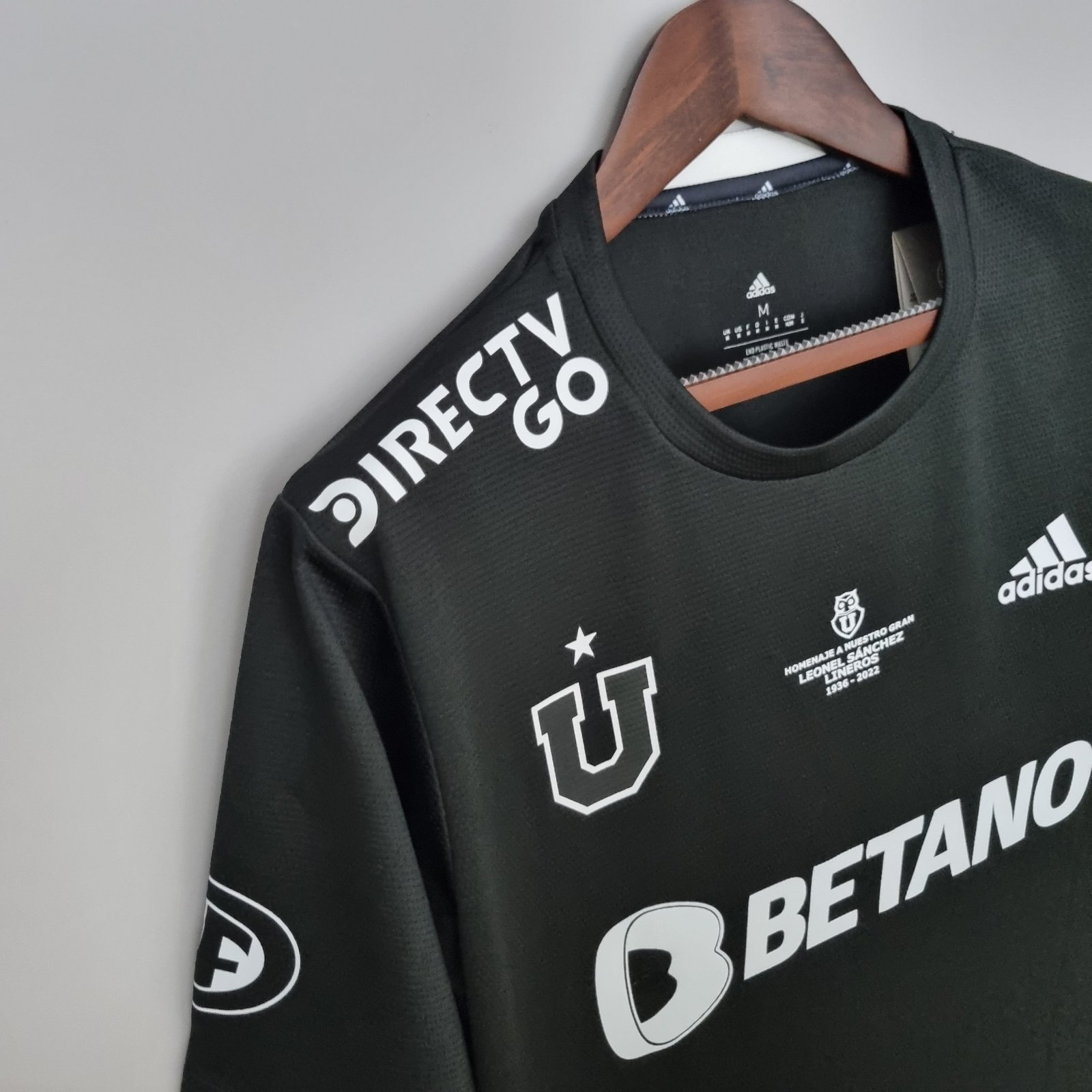 7603e4cd camisa universidade do chicle preta
