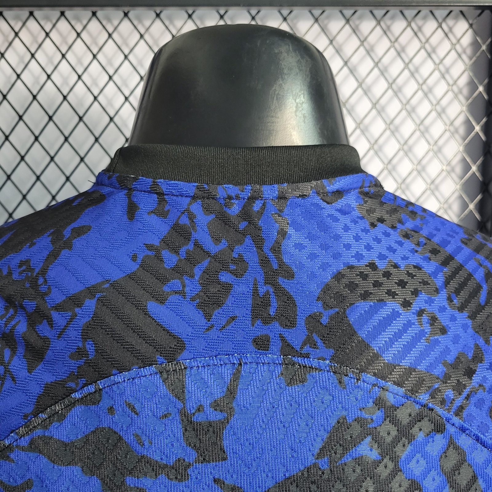 f28b5d94