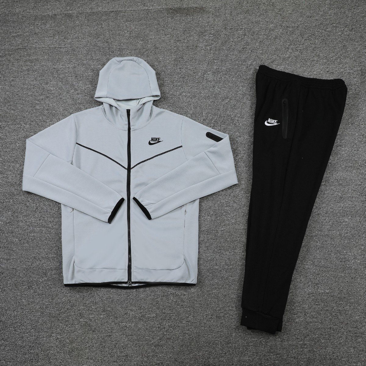 pnhpsg(10) CONJUNTO BLUSÃO E CALÇA MOLETOM NIKE BRANCO MASC