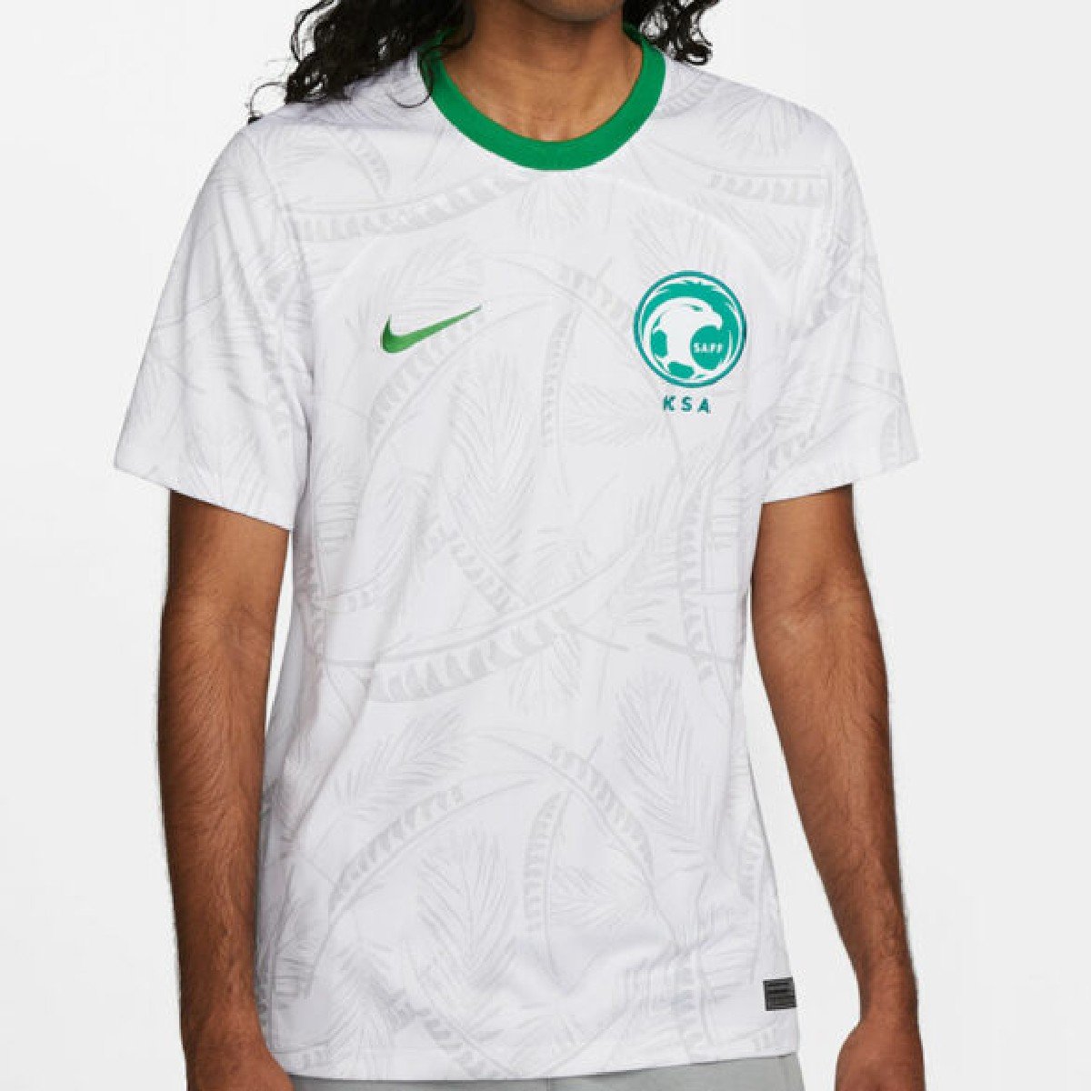 Sem título(27) Camisa da Arábia Saudita Branca Copa do Mundo 2022 Masculina