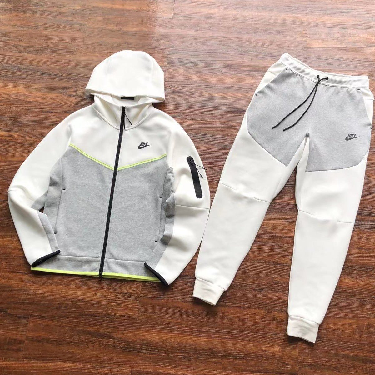 Sem título(13) CONJUNTO BLUSÃO E CALÇA MOLETOM Nike