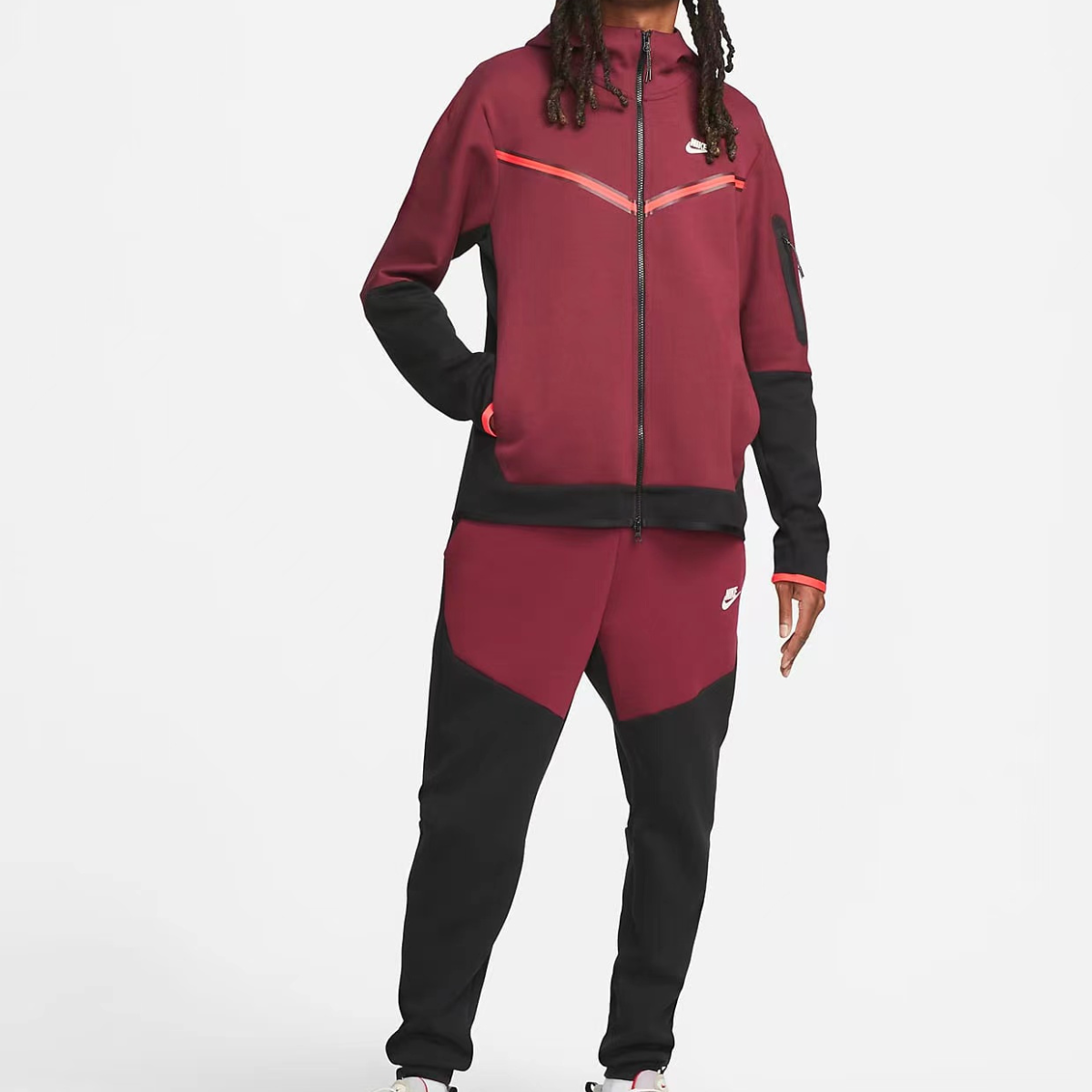 Conjunto Blusão + Calça Nike Vermelho Tech Fleece Conjunto Blusão + Calça Nike Vermelho