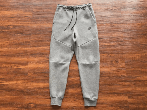 Design sem nome (5) Conjunto Blusão e Calça Moletom Nike