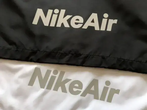fb59f688 Jaqueta Corta vento Nike Refletiva