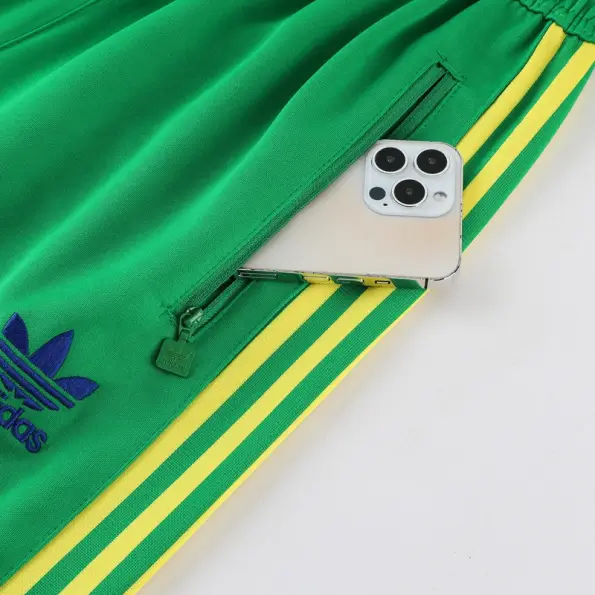04cb7640 Conjunto de Frio Adidas Jaqueta e Calça Verde