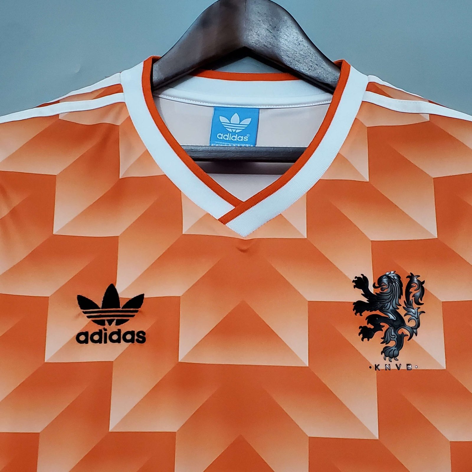 8ac15bd1 Camisa Retrô Holanda 1988 Laranja Masculina