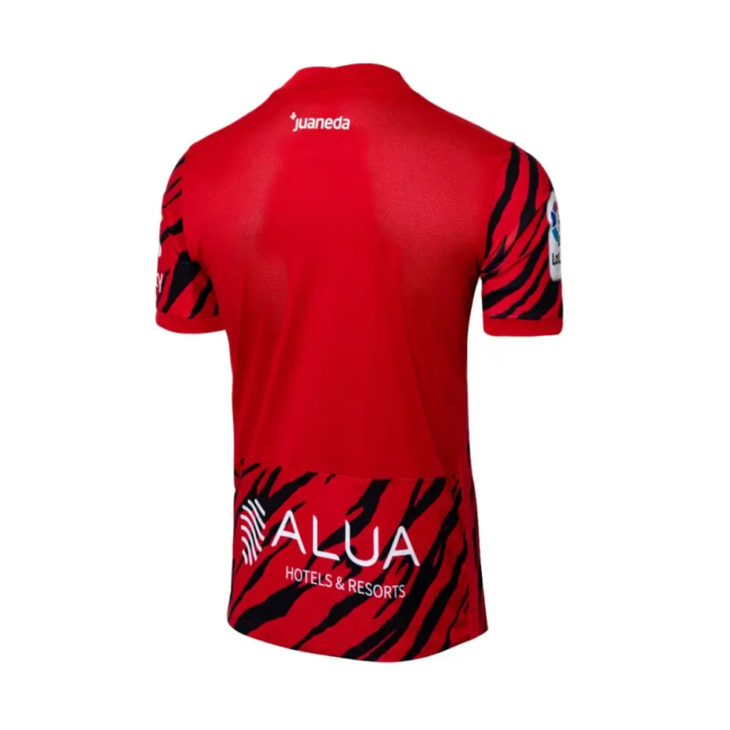 mallorca-2022-23-a-2_png1-bb0d8b7989a3b3b22216599982937119-1024-1024 Camisa Mallorca Vermelha Listrada 2022/23