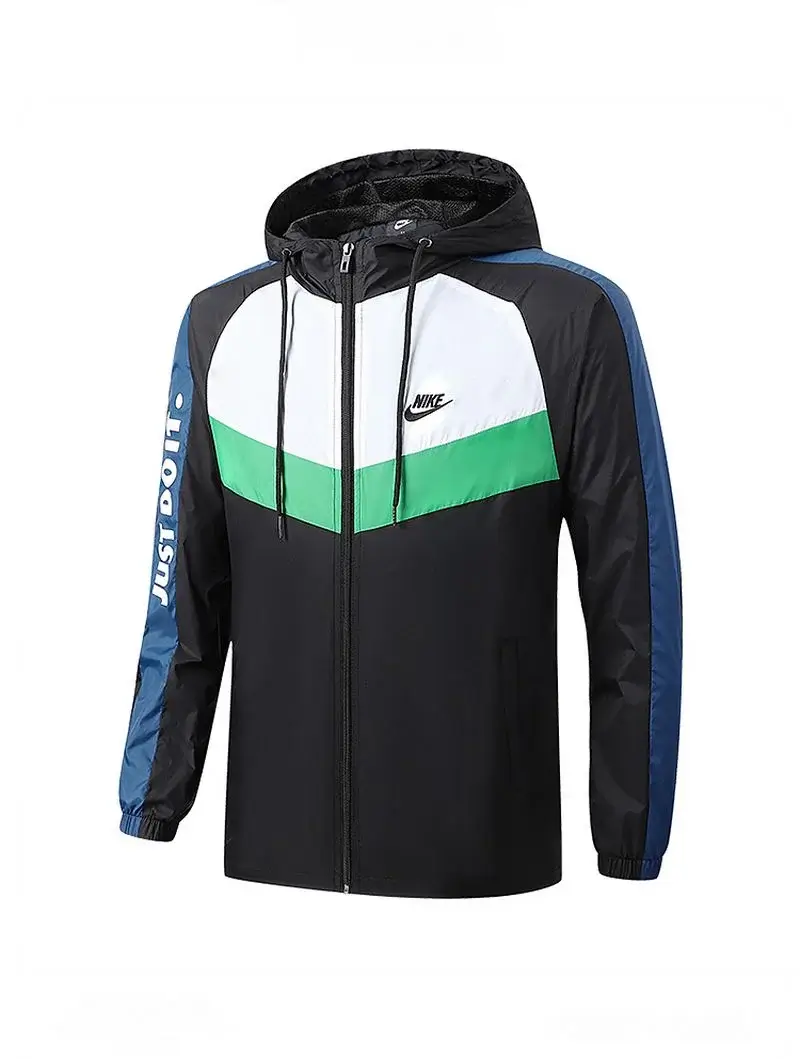 9354e6a0b9 Jaqueta Corta Vento Nike Run Verde/Preto Masculina