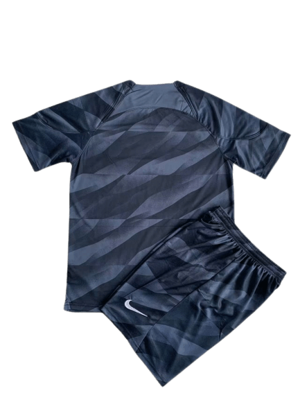 Kit Infantil PSG Goleiro Preta 2023/24 Unissex Kit Infantil PSG Goleiro Preta 2023/24 Unissex
