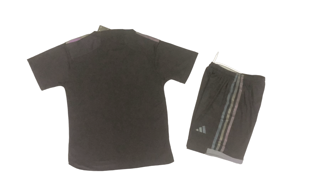 Kit Infantil Flamengo 3 Cinza Refletiva 2023/24 Unissex Kit Infantil Flamengo 3 Cinza Refletiva 2023/24 Unissex