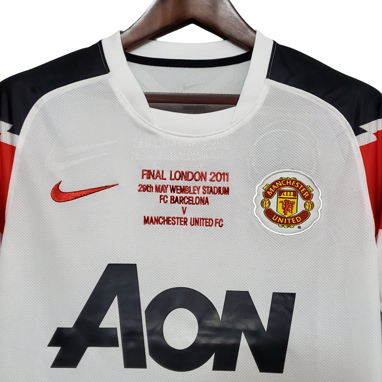 Camisa Manchester United Away Branca 2010/11 Masculina Camisa Manchester United Away Branca 2010/11 Masculina