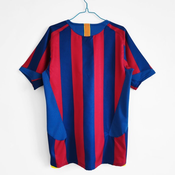 Captura de tela 2023-09-09 203812 Camisa Barcelona Home 2005/06 Masculina