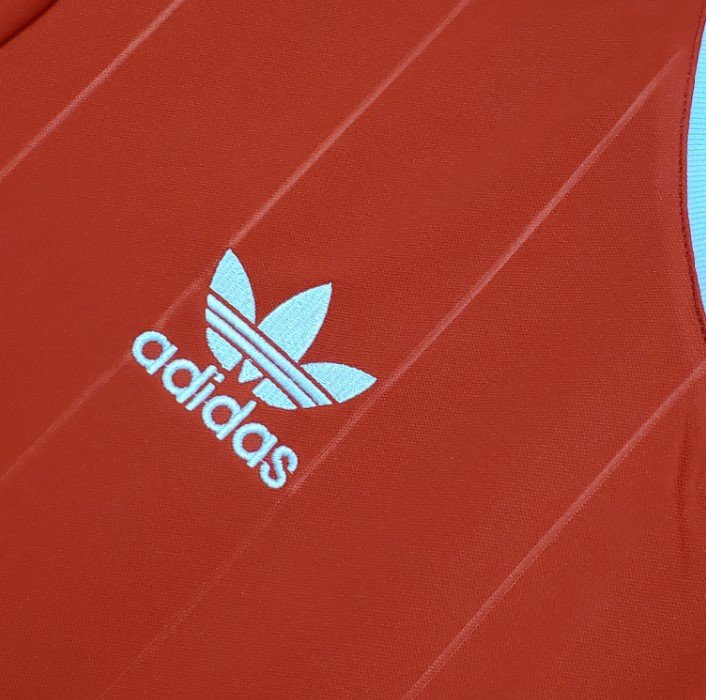 Captura de tela 2023-09-12 144946 Camisa Manchester United Home Vermelha 1983/84 Masculina