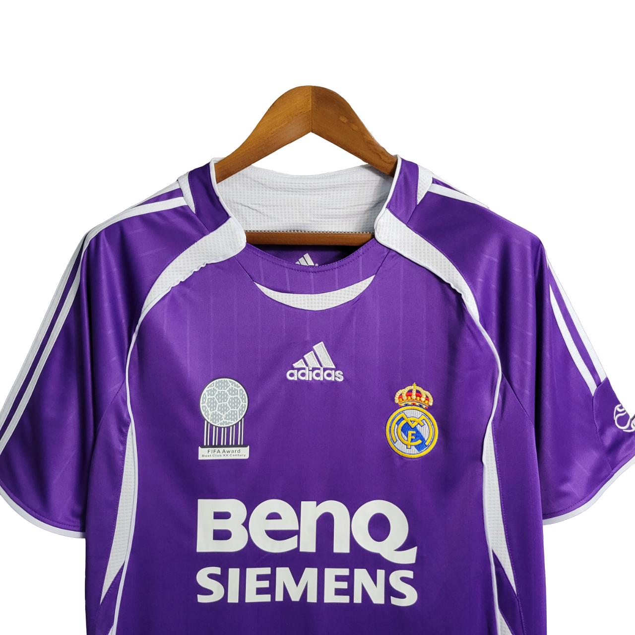 Camisa Real Madrid Roxo Siemens 2006 Masculina Camisa Real Madrid Roxo Siemens 2006 Masculina