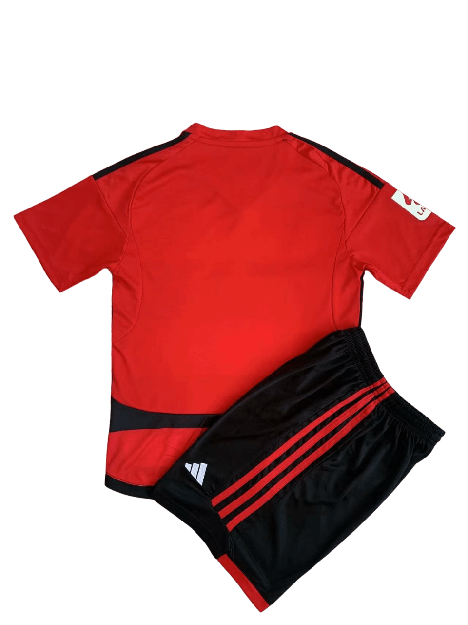 Kit Infantil CD Mirandés Vermelho/Preto 2023/24 Unissex Kit Infantil CD Mirandés Vermelho/Preto 2023/24 Unissex