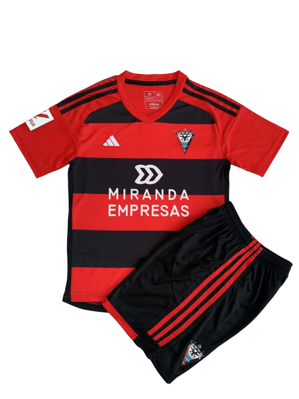 Kit Infantil CD Mirandés Vermelho/Preto 2023/24 Unissex Kit Infantil CD Mirandés Vermelho/Preto 2023/24 Unissex