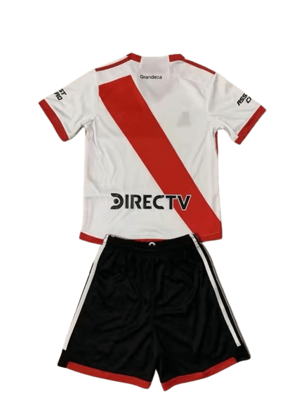 Kit Infantil River Plate Branca 2023/24 Unissex Kit Infantil River Plate Branca 2023/24 Unissex