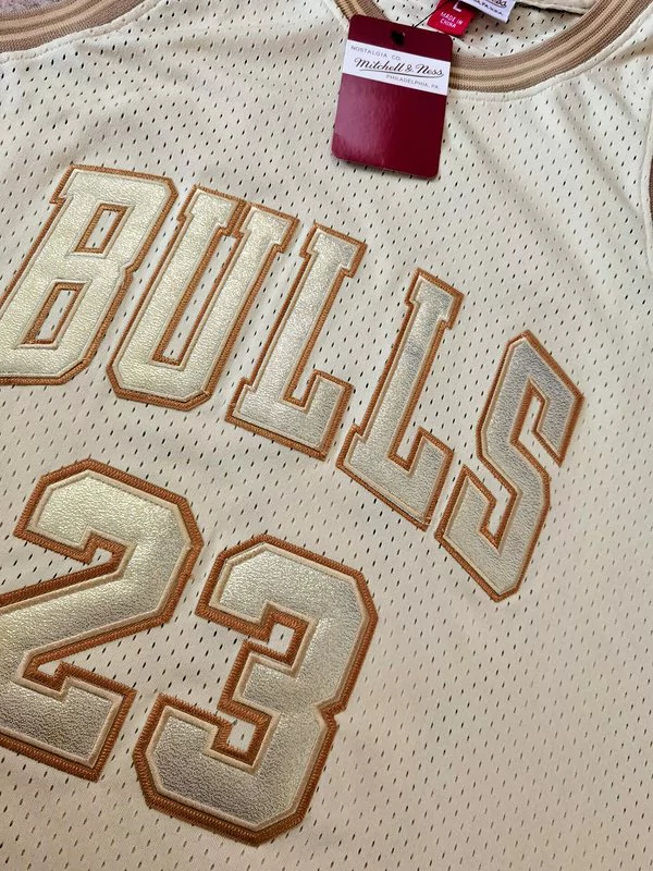 Regata NBA Mitchell & Ness - Chicago Bulls 1997/98 Retro - Jordan #23 Regata NBA Mitchell & Ness - Chicago Bulls 1997/98 Retro - Jordan #23
