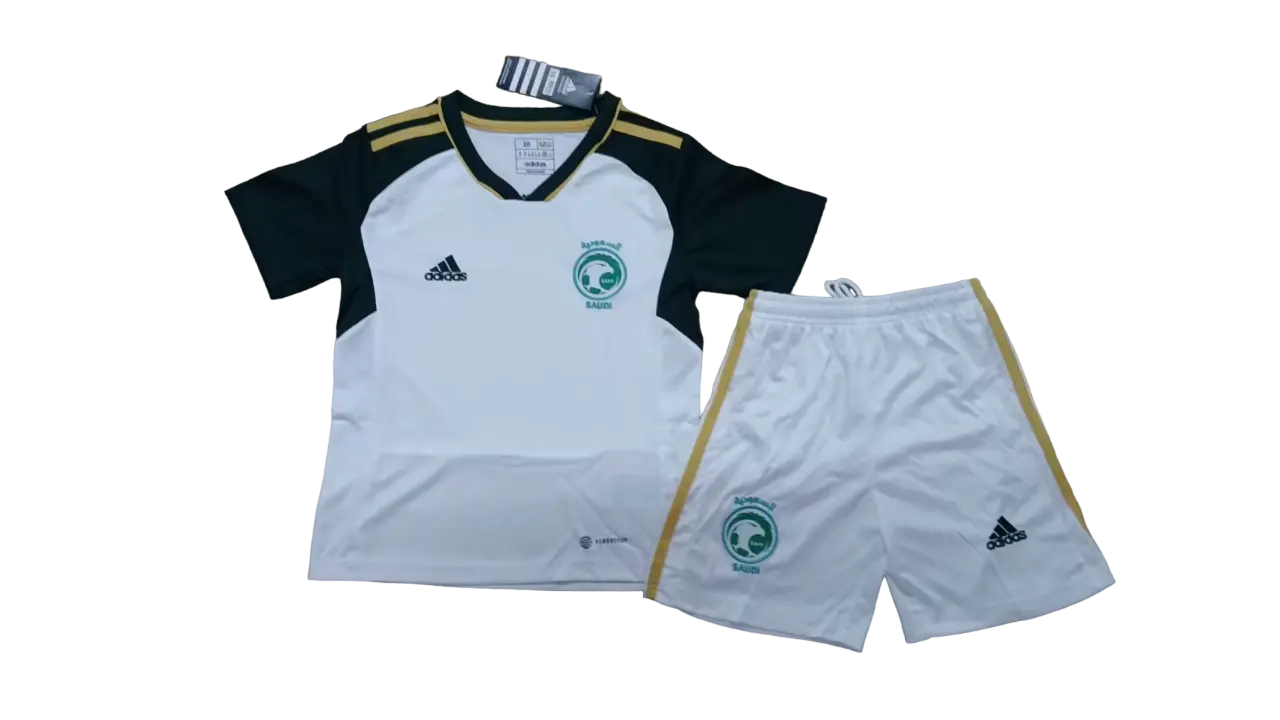 Kit Infantil Arábia Saudita Away Branca II 2023/24 Unissex Kit Infantil Arábia Saudita Away Branca II 2023/24 Unissex