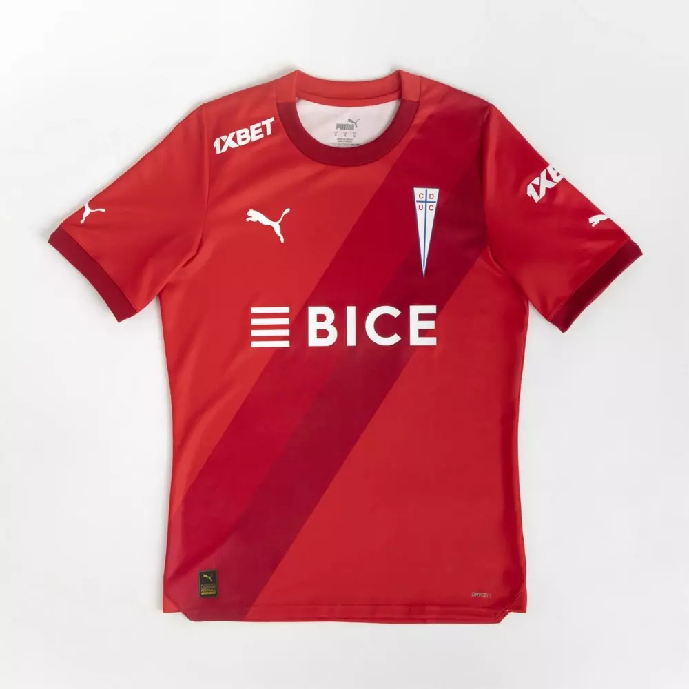 Camisa Universidad Católica Fora II Vermelha 2024/25 Masculina Camisa Universidad Católica Fora II Vermelha 2024/25 Masculina