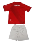 Kit Infantil Universidad Católica Fora II Vermelha 2024/25 Unissex