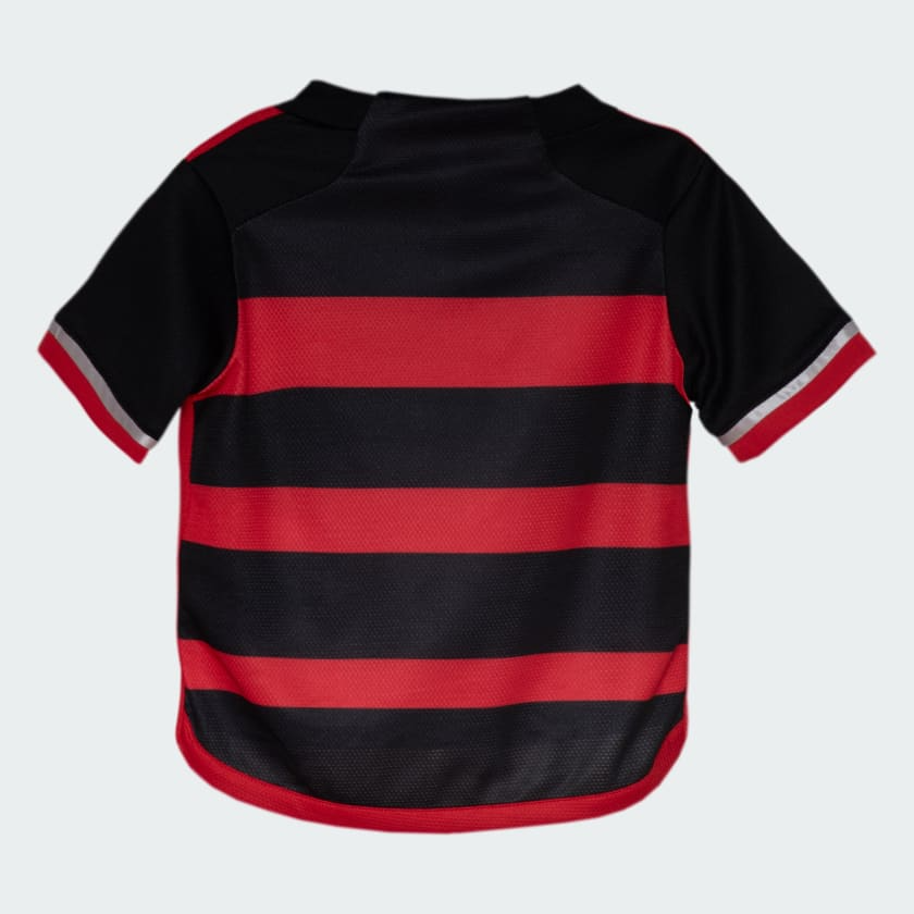 Mini_Kit_Flamengo_I_Vermelho_IP8206_04_laydown Kit Infantil Flamengo Vermelho I Home 2024/25 Unissex