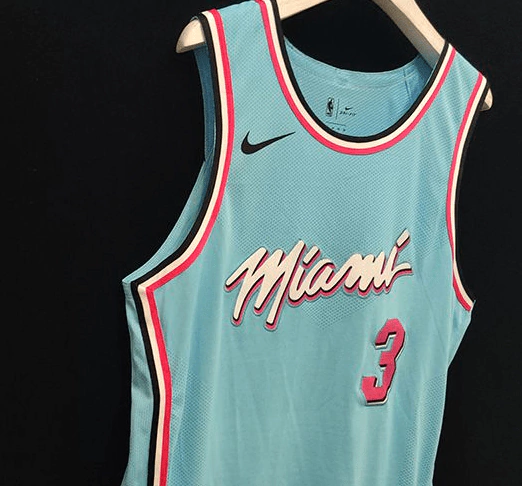 Regata NBA AUTHENTIC Miami Heat Edição Azul WADE #3 Regata NBA AUTHENTIC Miami Heat Edição Azul WADE #3