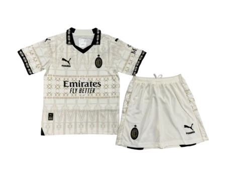 Kit Infantil Milan Bege PLEASURES 2024/25 Unissex