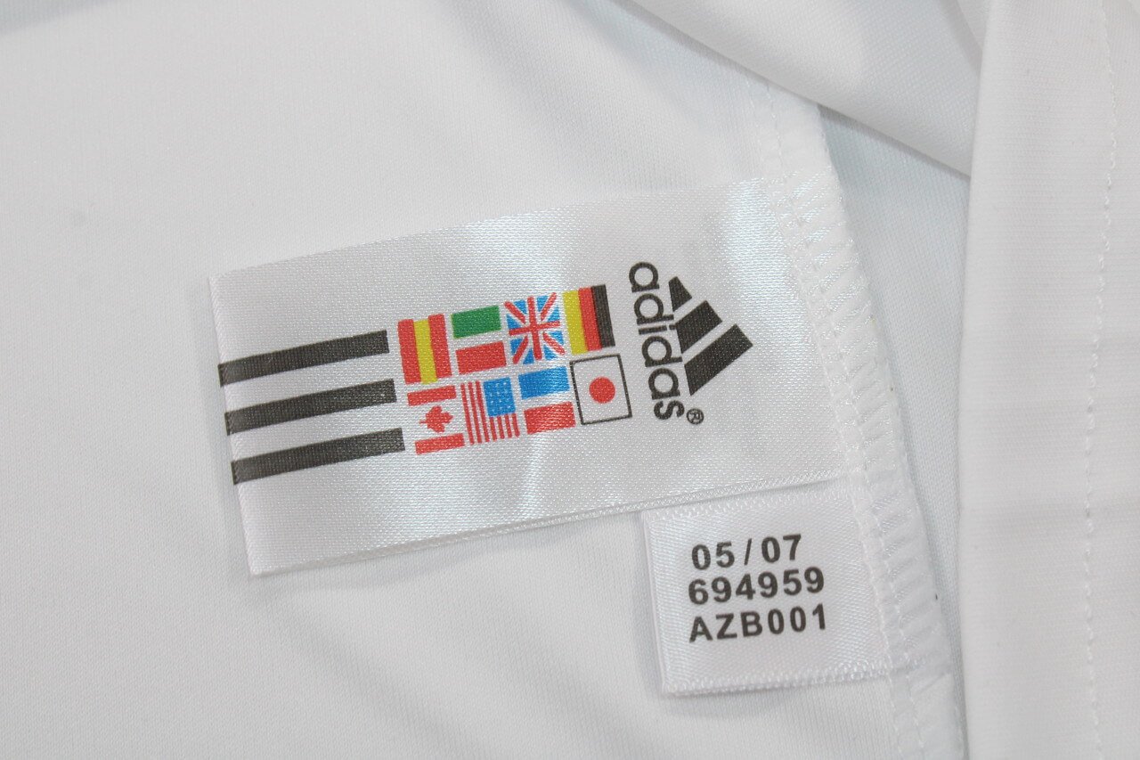 Camisa Ac Milan Branca Away UCL RONALDINHO #80 2009 Camisa Ac Milan Branca Away UCL RONALDINHO #80 2009