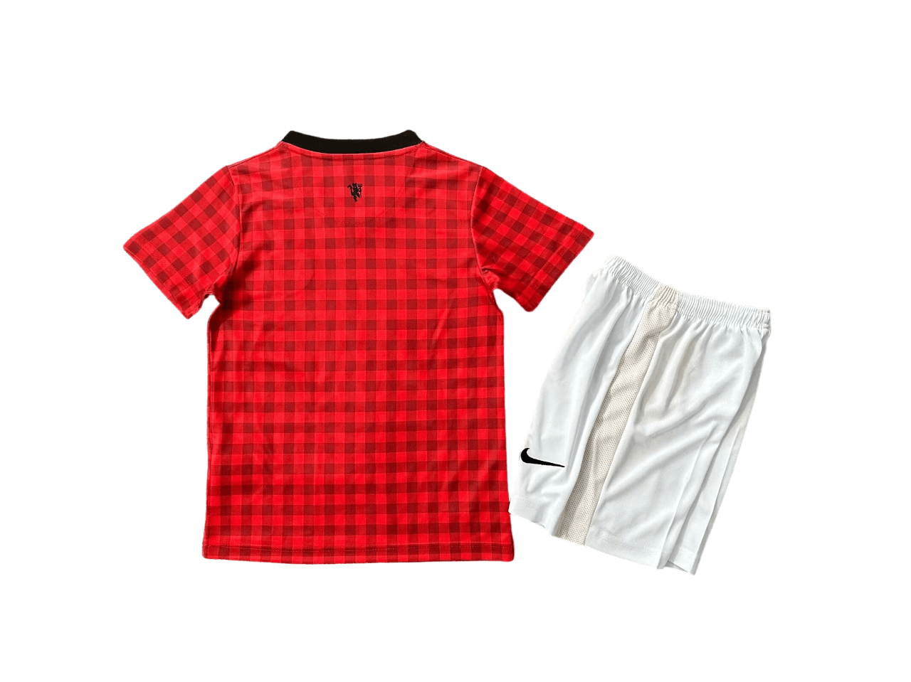 Kit Infantil Manchester United Vermelha I 2012 Unissex Kit Infantil Manchester United Vermelha I 2012 Unissex