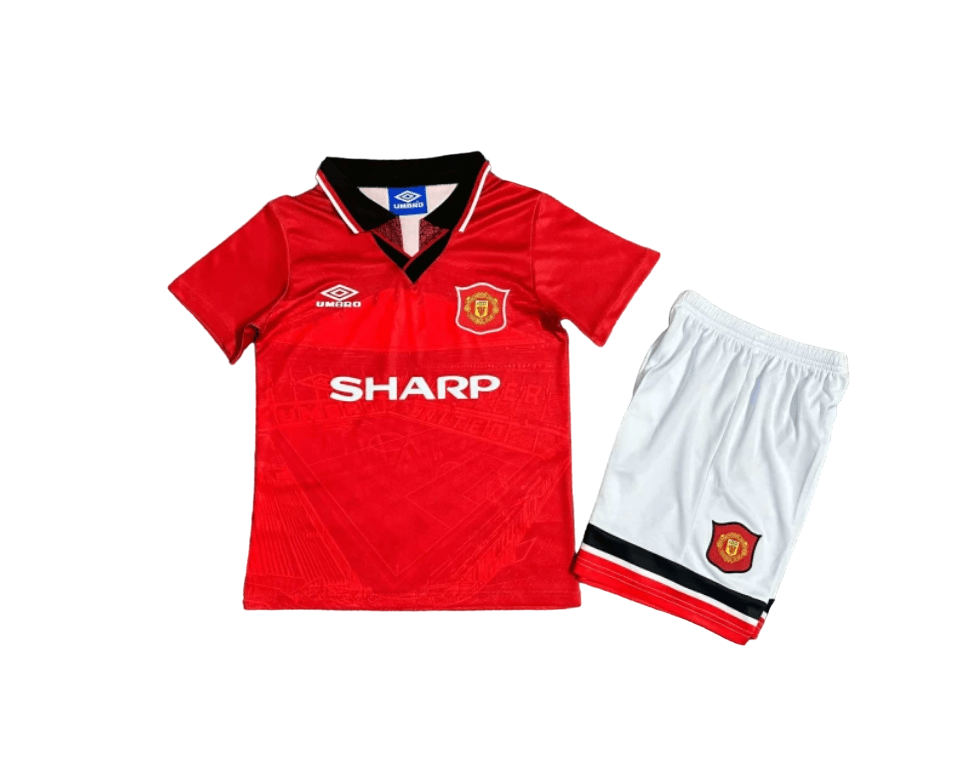 Kit Infantil Manchester United Vermelha I 1994/1996 Unissex Kit Infantil Manchester United Vermelha I 1994/1996 Unissex