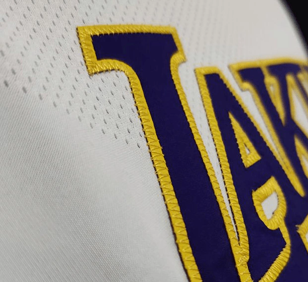 Regata AUTHENTIC - Los Angeles Lakers - Branca - JAMES #23 Regata AUTHENTIC - Los Angeles Lakers - Branca - JAMES #23