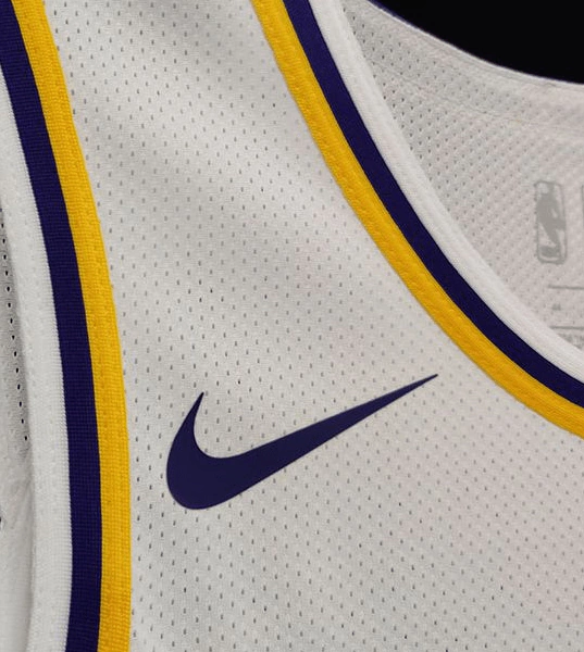 Regata AUTHENTIC - Los Angeles Lakers - Branca - JAMES #23 Regata AUTHENTIC - Los Angeles Lakers - Branca - JAMES #23