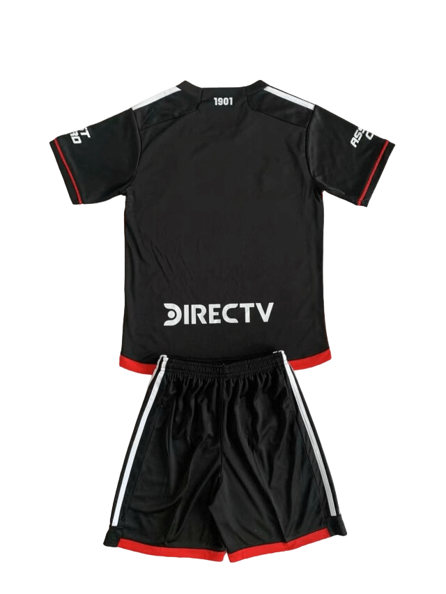 Kit Infantil Três River Plate Preta La Máquina 2024/25 Unissex Kit Infantil Três River Plate Preta La Máquina 2024/25 Unissex