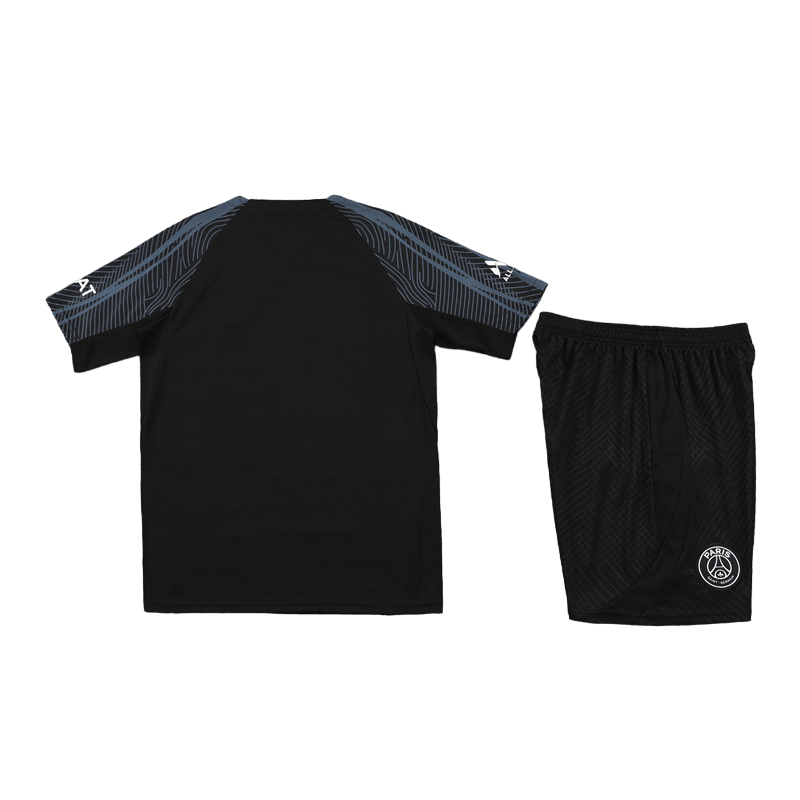 Conjunto de Treino PSG Camisa Preta + Bermuda Preto 2023/24 Conjunto de Treino PSG Camisa Preta + Bermuda Preto 2023/24