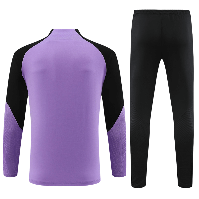 Conjunto de Treino PSG Jaqueta Roxo + Calça Preta 2023/24 Conjunto de Treino PSG Jaqueta Roxo + Calça Preta 2023/24