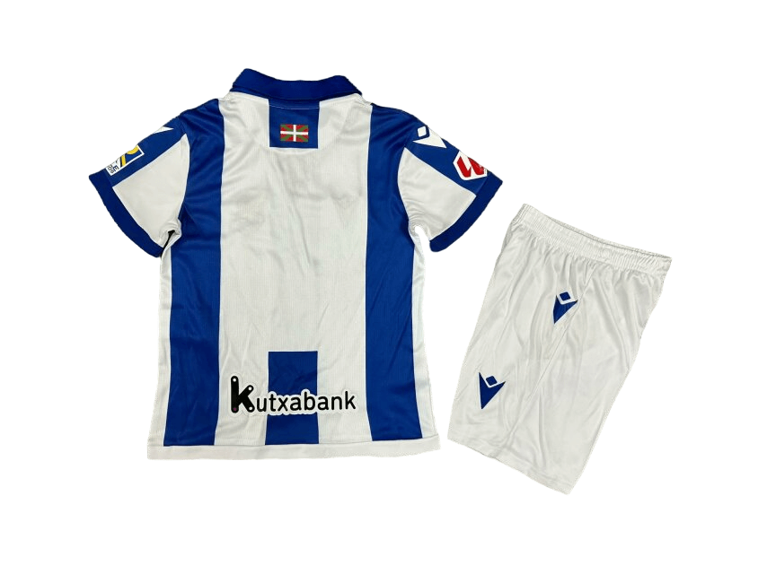 Kit Infantil Real Sociedad Home I Azul/Branca 2024/25 Unissex Kit Infantil Real Sociedad Home I Azul/Branca 2024/25 Unissex