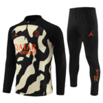 Conjunto de Treino PSG Jaqueta + Calça Camuflagem Preto/Amarelo 2023/24