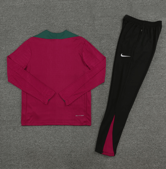 Conjunto de Treino PSG Jaqueta Vermelha+ Calça Preta 2024/25 Conjunto de Treino PSG Jaqueta Vermelha+ Calça Preta 2024/25