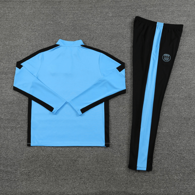 Conjunto de Treino PSG Jaqueta Azul + Calça Preta 2023/24 Conjunto de Treino PSG Jaqueta Azul + Calça Preta 2023/24