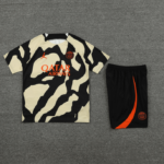 Conjunto de Treino PSG Camisa + Bermuda Camuflagem Amarelo/Preto 2023/24