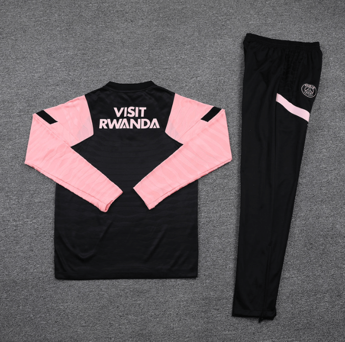 Conjunto de Treino PSG Jaqueta + Calça Preta/Rosa 2021/22 Conjunto de Treino PSG Jaqueta + Calça Preta/Rosa 2021/22