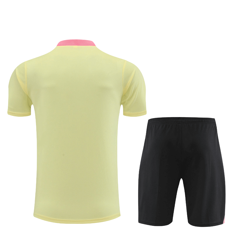 Conjunto de Treino PSG Camisa Amarelo + Bermuda Preto 202/25 Conjunto de Treino PSG Camisa Amarelo + Bermuda Preto 202/25