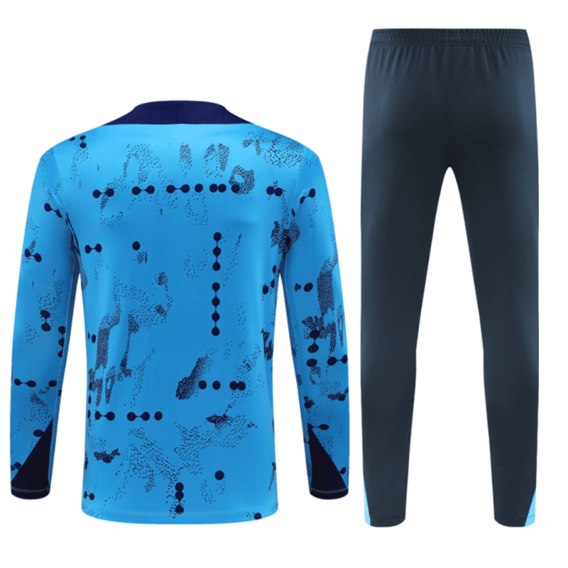 conjunto-de-treino-chelsea-azul-clara-2024-25-jaqueta-calca-loja-malta-esportes (3) Conjunto Chelsea Treino Jaqueta/Calça Azul Clara 2024/25