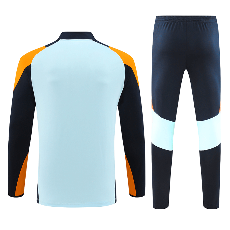 conjunto-treino-real-madrid-azul-laranja-2024-25-calca-jaqueta (3) Conjunto de Treino Real Madrid Azul/Laranja 2024/25 Jaqueta e Calça